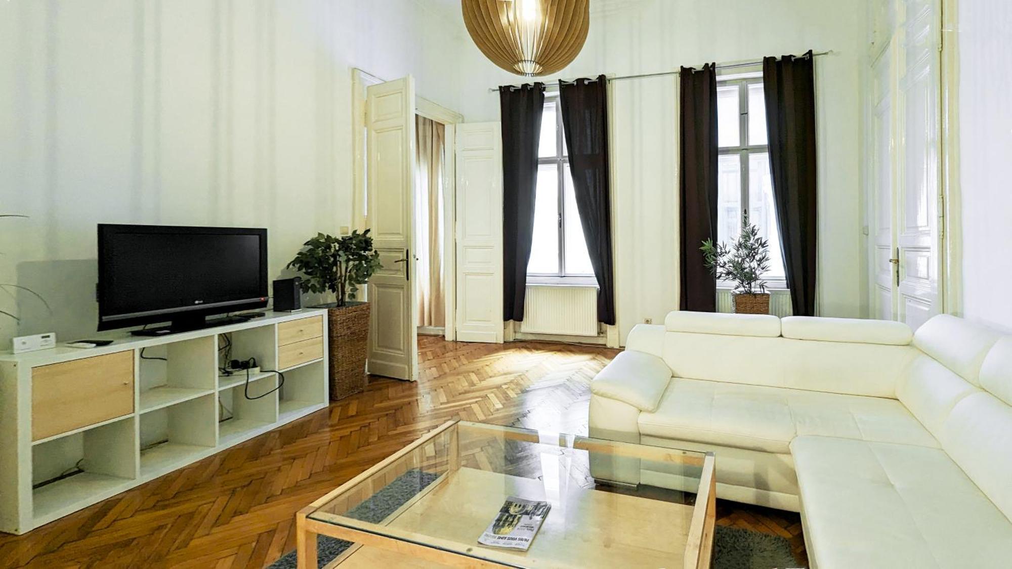 Heart Of The City, Entire Very Big Apartment Budapest Exterior foto
